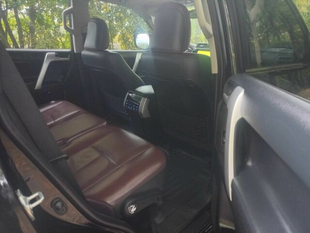 Черный Тойота Ленд Крузер Прадо 150, объемом двигателя 2.8 л и пробегом 95 тыс. км за 942 $, фото 5 на Automoto.ua