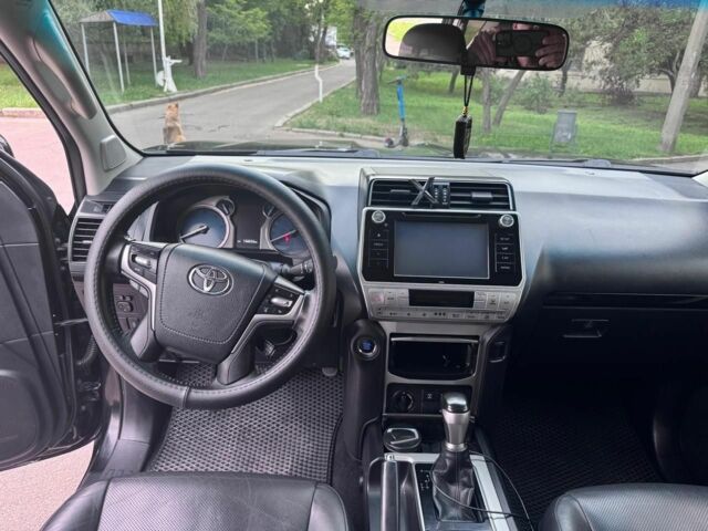 Черный Тойота Ленд Крузер Прадо 150, объемом двигателя 2.8 л и пробегом 163 тыс. км за 36500 $, фото 4 на Automoto.ua