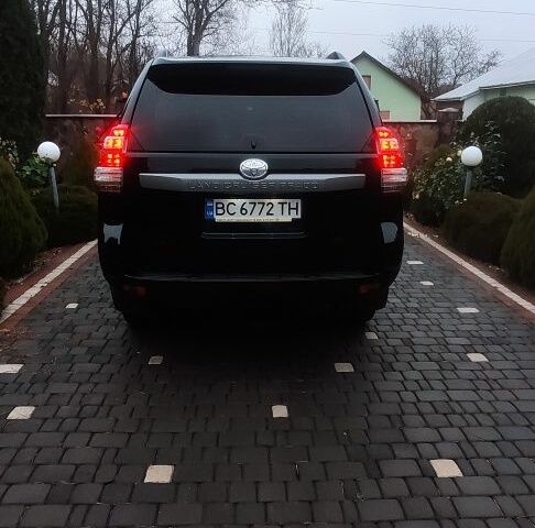 Чорний Тойота Ленд Крузер Прадо 150, об'ємом двигуна 2.7 л та пробігом 159 тис. км за 27777 $, фото 5 на Automoto.ua