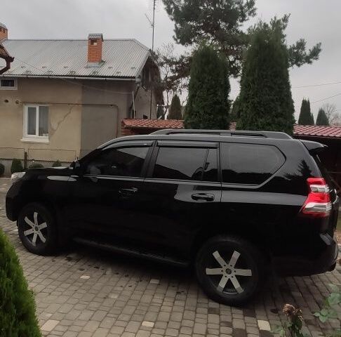 Чорний Тойота Ленд Крузер Прадо 150, об'ємом двигуна 2.7 л та пробігом 159 тис. км за 27777 $, фото 13 на Automoto.ua