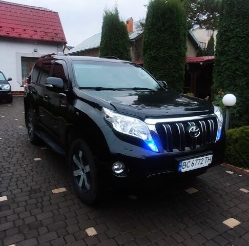 Чорний Тойота Ленд Крузер Прадо 150, об'ємом двигуна 2.7 л та пробігом 159 тис. км за 27777 $, фото 2 на Automoto.ua