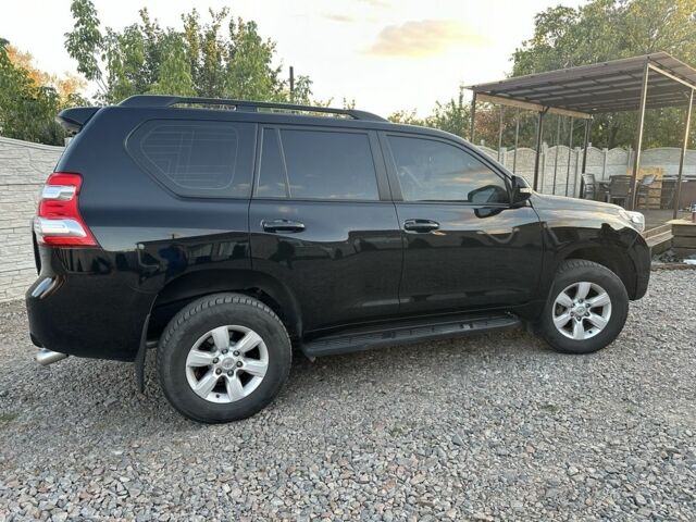 Черный Тойота Ленд Крузер Прадо 150, объемом двигателя 2.8 л и пробегом 250 тыс. км за 29500 $, фото 4 на Automoto.ua