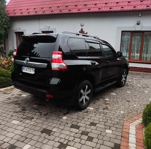 Чорний Тойота Ленд Крузер Прадо 150, об'ємом двигуна 2.7 л та пробігом 159 тис. км за 27777 $, фото 11 на Automoto.ua
