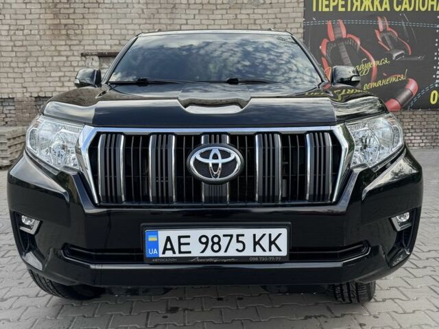 Черный Тойота Ленд Крузер Прадо 150, объемом двигателя 2.7 л и пробегом 131 тыс. км за 29500 $, фото 4 на Automoto.ua