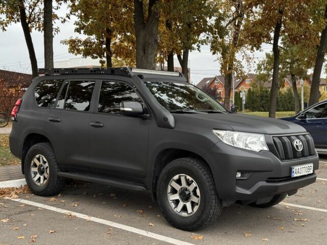 Чорний Тойота Ленд Крузер Прадо 150, об'ємом двигуна 2.7 л та пробігом 111 тис. км за 28500 $, фото 3 на Automoto.ua