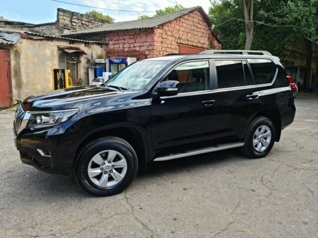 Чорний Тойота Ленд Крузер Прадо 150, об'ємом двигуна 4 л та пробігом 93 тис. км за 37500 $, фото 1 на Automoto.ua