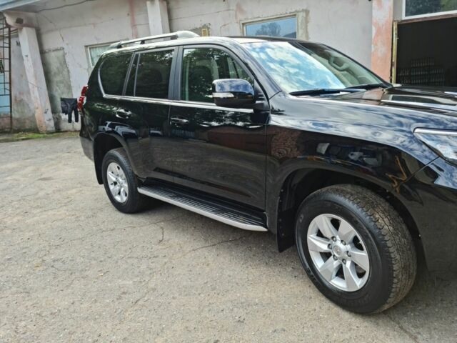 Чорний Тойота Ленд Крузер Прадо 150, об'ємом двигуна 4 л та пробігом 93 тис. км за 37500 $, фото 4 на Automoto.ua