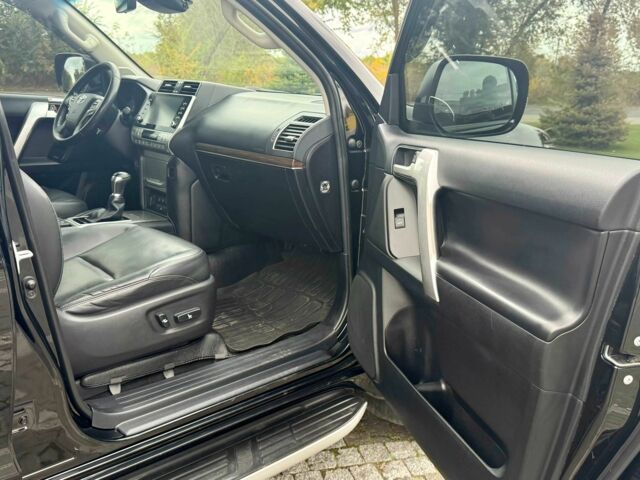 Черный Тойота Ленд Крузер Прадо 150, объемом двигателя 2.8 л и пробегом 200 тыс. км за 42000 $, фото 14 на Automoto.ua