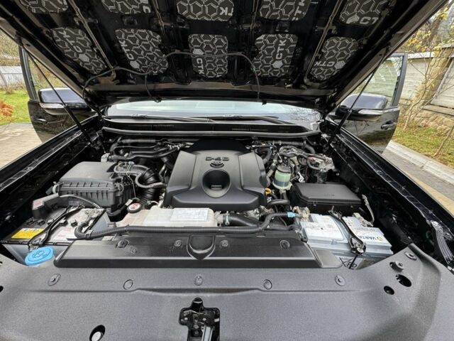 Чорний Тойота Ленд Крузер Прадо 150, об'ємом двигуна 2.8 л та пробігом 93 тис. км за 45000 $, фото 6 на Automoto.ua