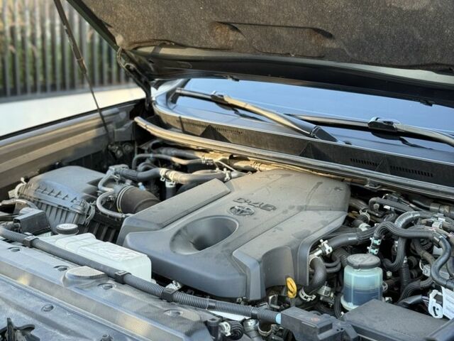 Чорний Тойота Ленд Крузер Прадо 150, об'ємом двигуна 2.8 л та пробігом 83 тис. км за 48800 $, фото 6 на Automoto.ua