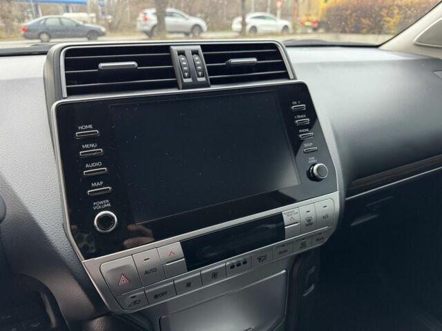 Черный Тойота Ленд Крузер Прадо 150, объемом двигателя 4 л и пробегом 62 тыс. км за 46000 $, фото 17 на Automoto.ua