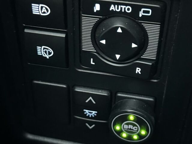 Чорний Тойота Ленд Крузер Прадо 150, об'ємом двигуна 4 л та пробігом 139 тис. км за 46900 $, фото 5 на Automoto.ua