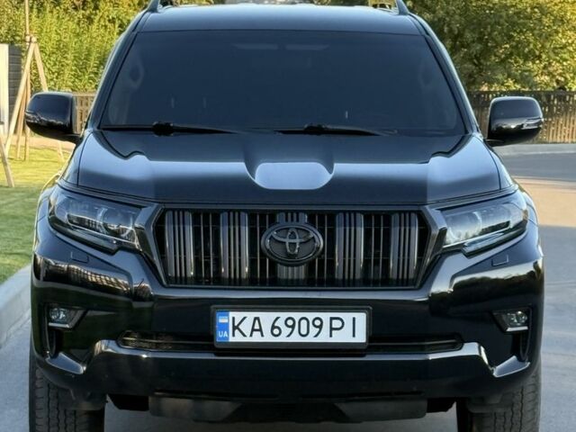 Чорний Тойота Ленд Крузер Прадо 150, об'ємом двигуна 2.8 л та пробігом 83 тис. км за 48800 $, фото 2 на Automoto.ua