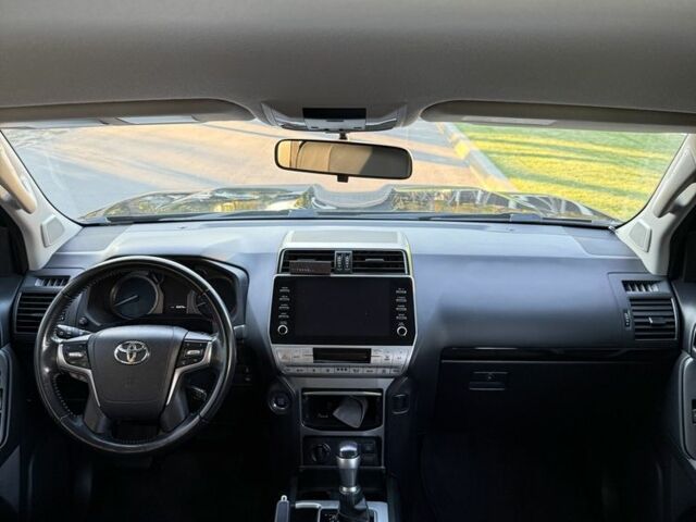 Чорний Тойота Ленд Крузер Прадо 150, об'ємом двигуна 2.8 л та пробігом 83 тис. км за 48800 $, фото 7 на Automoto.ua