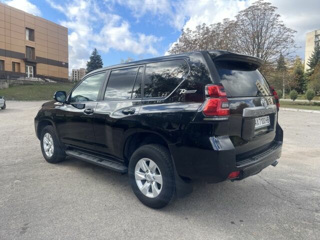 Чорний Тойота Ленд Крузер Прадо 150, об'ємом двигуна 2.8 л та пробігом 93 тис. км за 41000 $, фото 3 на Automoto.ua