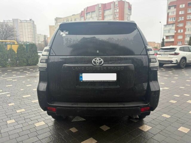 Черный Тойота Ленд Крузер Прадо 150, объемом двигателя 2.8 л и пробегом 70 тыс. км за 53490 $, фото 4 на Automoto.ua