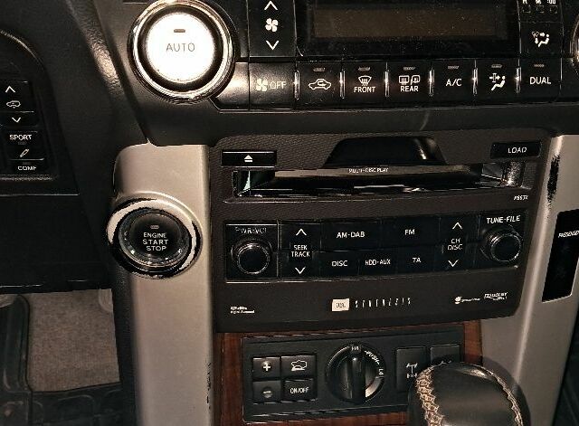 Сірий Тойота Ленд Крузер Прадо 150, об'ємом двигуна 3 л та пробігом 273 тис. км за 23000 $, фото 5 на Automoto.ua