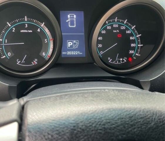 Серый Тойота Ленд Крузер Прадо 150, объемом двигателя 3 л и пробегом 203 тыс. км за 23000 $, фото 5 на Automoto.ua