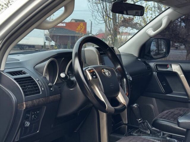 Сірий Тойота Ленд Крузер Прадо 150, об'ємом двигуна 2.7 л та пробігом 198 тис. км за 17850 $, фото 5 на Automoto.ua