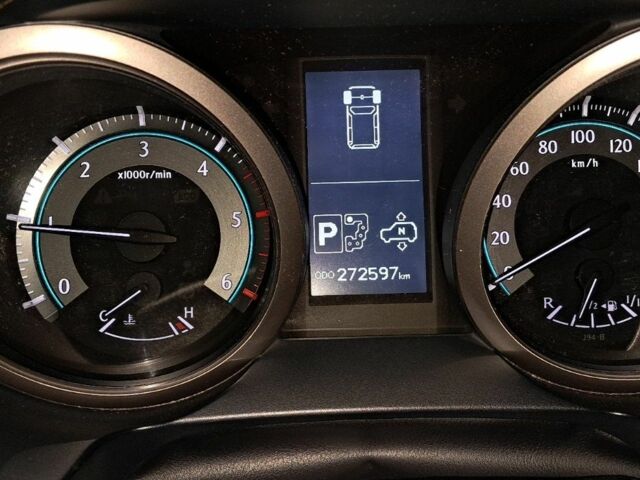 Серый Тойота Ленд Крузер Прадо 150, объемом двигателя 3 л и пробегом 274 тыс. км за 21600 $, фото 4 на Automoto.ua