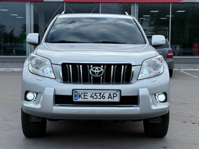 Сірий Тойота Ленд Крузер Прадо 150, об'ємом двигуна 2.7 л та пробігом 208 тис. км за 19999 $, фото 17 на Automoto.ua