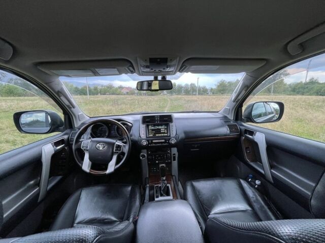 Сірий Тойота Ленд Крузер Прадо 150, об'ємом двигуна 3 л та пробігом 240 тис. км за 24500 $, фото 6 на Automoto.ua