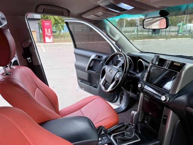 Сірий Тойота Ленд Крузер Прадо 150, об'ємом двигуна 2.7 л та пробігом 208 тис. км за 19999 $, фото 14 на Automoto.ua