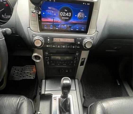 Серый Тойота Ленд Крузер Прадо 150, объемом двигателя 3 л и пробегом 203 тыс. км за 23000 $, фото 6 на Automoto.ua