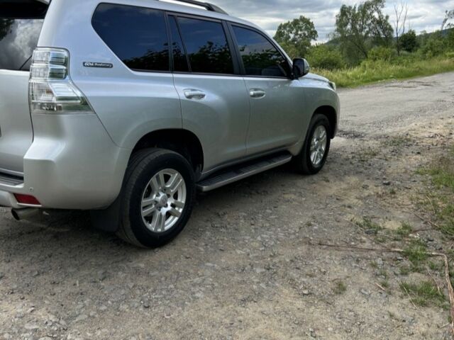 Серый Тойота Ленд Крузер Прадо 150, объемом двигателя 0 л и пробегом 250 тыс. км за 25000 $, фото 6 на Automoto.ua