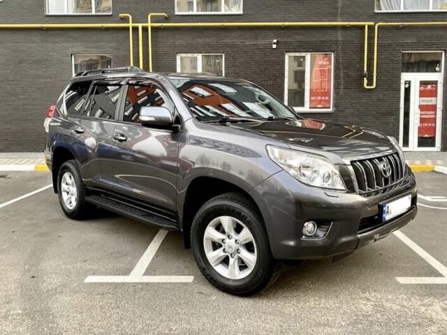 Серый Тойота Ленд Крузер Прадо 150, объемом двигателя 2.7 л и пробегом 173 тыс. км за 22900 $, фото 5 на Automoto.ua