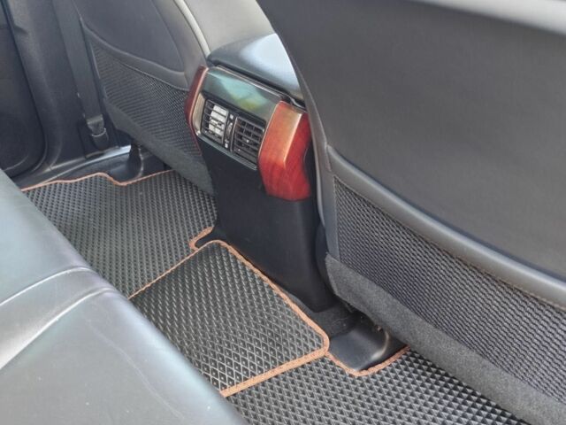 Серый Тойота Ленд Крузер Прадо 150, объемом двигателя 4 л и пробегом 111 тыс. км за 30500 $, фото 8 на Automoto.ua