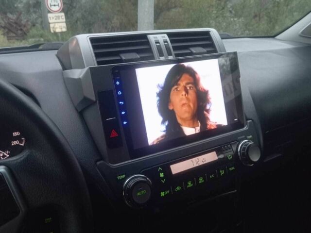 Сірий Тойота Ленд Крузер Прадо 150, об'ємом двигуна 2.8 л та пробігом 230 тис. км за 740 $, фото 12 на Automoto.ua