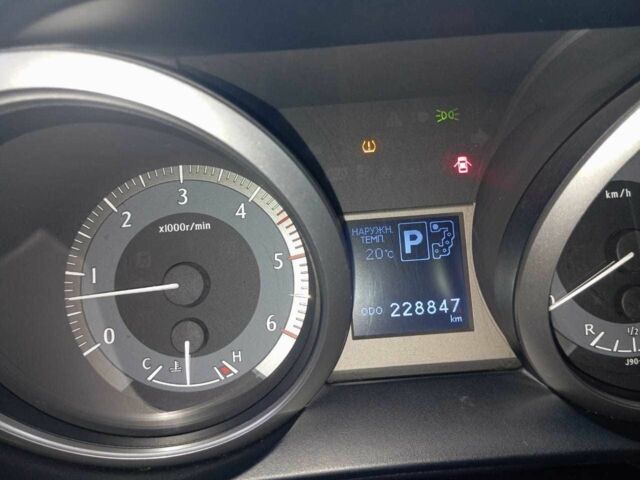 Сірий Тойота Ленд Крузер Прадо 150, об'ємом двигуна 2.8 л та пробігом 230 тис. км за 740 $, фото 14 на Automoto.ua