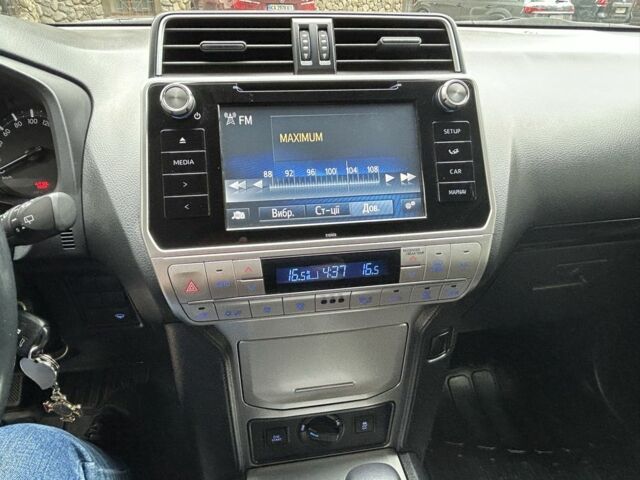 Серый Тойота Ленд Крузер Прадо 150, объемом двигателя 2.7 л и пробегом 51 тыс. км за 32400 $, фото 14 на Automoto.ua