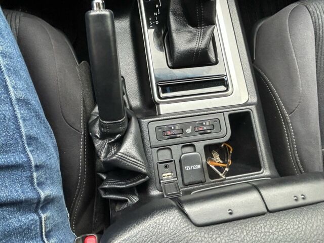 Серый Тойота Ленд Крузер Прадо 150, объемом двигателя 2.7 л и пробегом 51 тыс. км за 32400 $, фото 15 на Automoto.ua