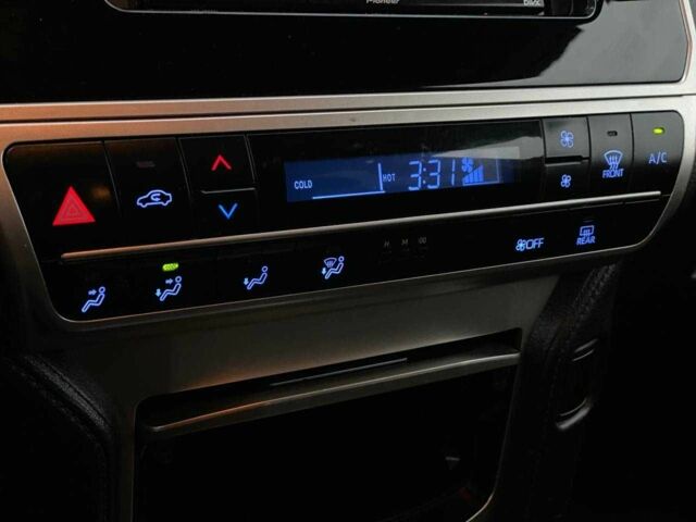 Сірий Тойота Ленд Крузер Прадо 150, об'ємом двигуна 2.7 л та пробігом 171 тис. км за 29990 $, фото 18 на Automoto.ua