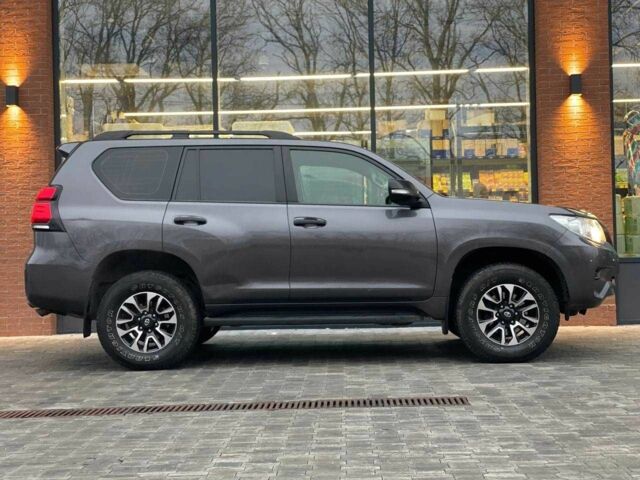 Сірий Тойота Ленд Крузер Прадо 150, об'ємом двигуна 2.7 л та пробігом 171 тис. км за 29990 $, фото 4 на Automoto.ua