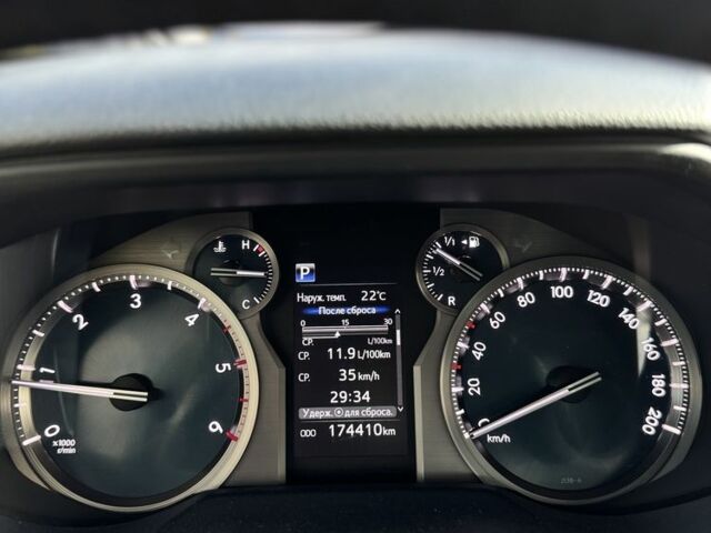 Сірий Тойота Ленд Крузер Прадо 150, об'ємом двигуна 2.8 л та пробігом 174 тис. км за 37500 $, фото 5 на Automoto.ua