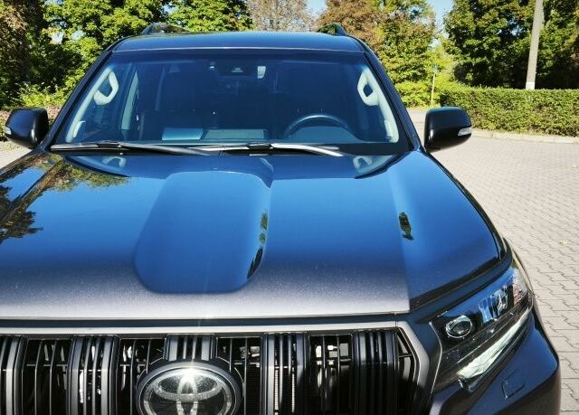 Сірий Тойота Ленд Крузер Прадо 150, об'ємом двигуна 2.8 л та пробігом 116 тис. км за 51000 $, фото 2 на Automoto.ua