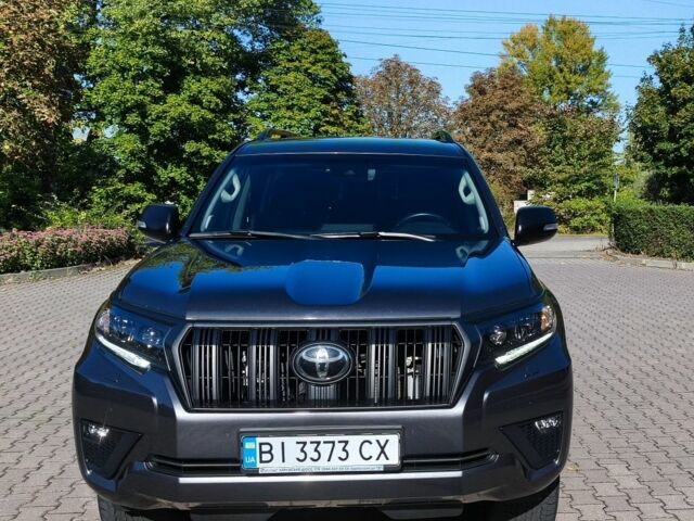 Сірий Тойота Ленд Крузер Прадо 150, об'ємом двигуна 2.8 л та пробігом 116 тис. км за 51000 $, фото 1 на Automoto.ua