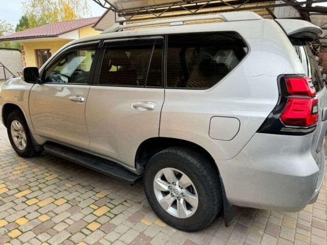 Серый Тойота Ленд Крузер Прадо 150, объемом двигателя 2.8 л и пробегом 59 тыс. км за 33500 $, фото 5 на Automoto.ua