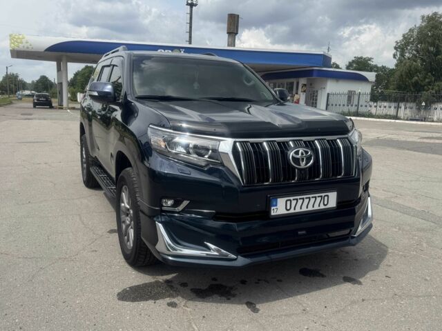 Синий Тойота Ленд Крузер Прадо 150, объемом двигателя 2.8 л и пробегом 146 тыс. км за 39400 $, фото 5 на Automoto.ua