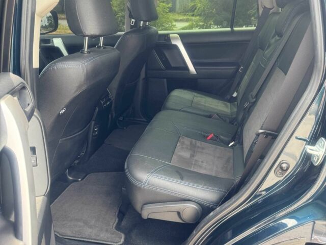 Синий Тойота Ленд Крузер Прадо 150, объемом двигателя 2.8 л и пробегом 146 тыс. км за 39400 $, фото 14 на Automoto.ua