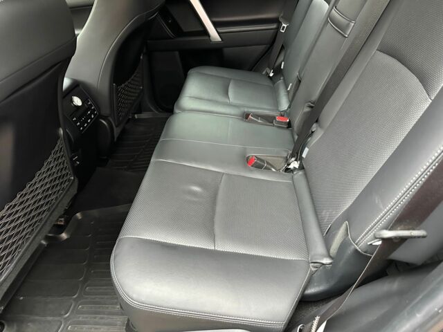 Синій Тойота Ленд Крузер Прадо 150, об'ємом двигуна 2.8 л та пробігом 65 тис. км за 41600 $, фото 16 на Automoto.ua