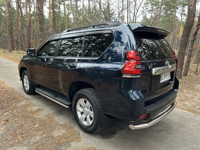 Синій Тойота Ленд Крузер Прадо 150, об'ємом двигуна 2.8 л та пробігом 65 тис. км за 41600 $, фото 2 на Automoto.ua