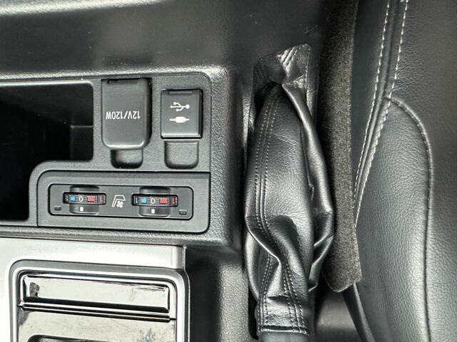 Синій Тойота Ленд Крузер Прадо 150, об'ємом двигуна 2.8 л та пробігом 65 тис. км за 41600 $, фото 14 на Automoto.ua