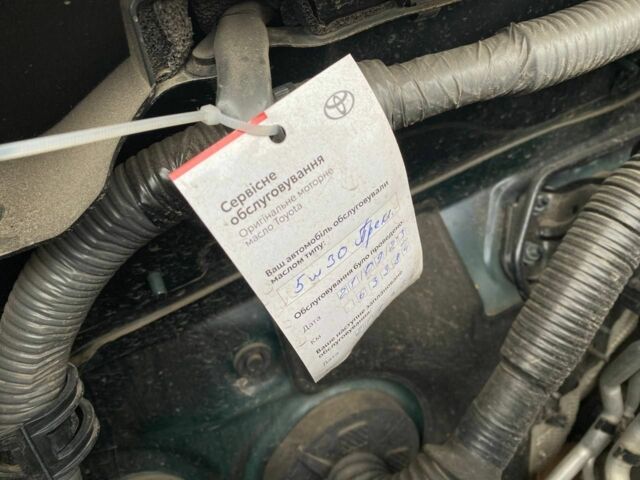 Синий Тойота Ленд Крузер Прадо 150, объемом двигателя 4 л и пробегом 85 тыс. км за 46700 $, фото 2 на Automoto.ua