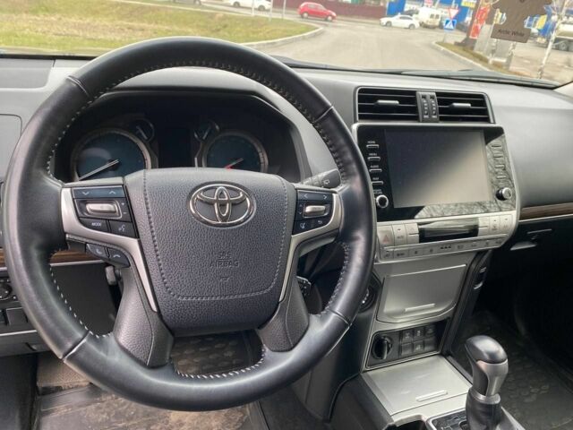 Синий Тойота Ленд Крузер Прадо 150, объемом двигателя 4 л и пробегом 85 тыс. км за 46700 $, фото 1 на Automoto.ua