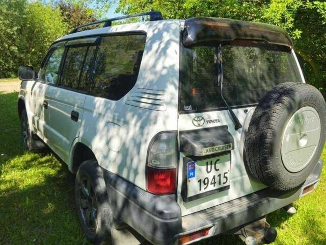 Белый Тойота Ленд Крузер Прадо 90, объемом двигателя 3 л и пробегом 280 тыс. км за 7373 $, фото 5 на Automoto.ua