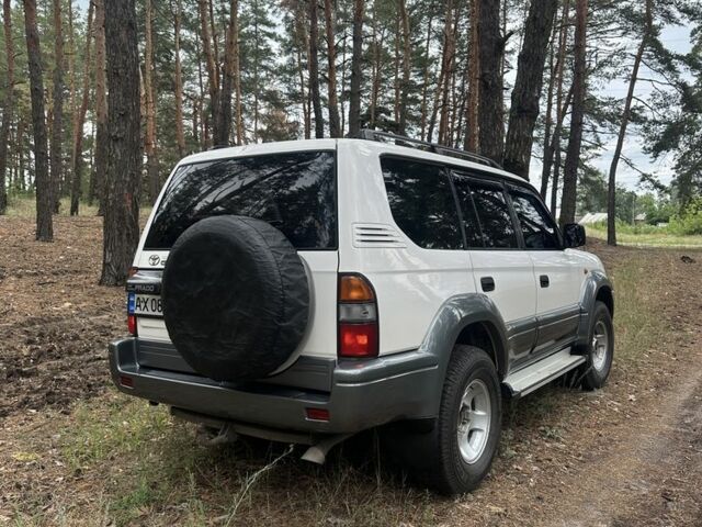 Білий Тойота Ленд Крузер Прадо 90, об'ємом двигуна 2.7 л та пробігом 356 тис. км за 8300 $, фото 2 на Automoto.ua